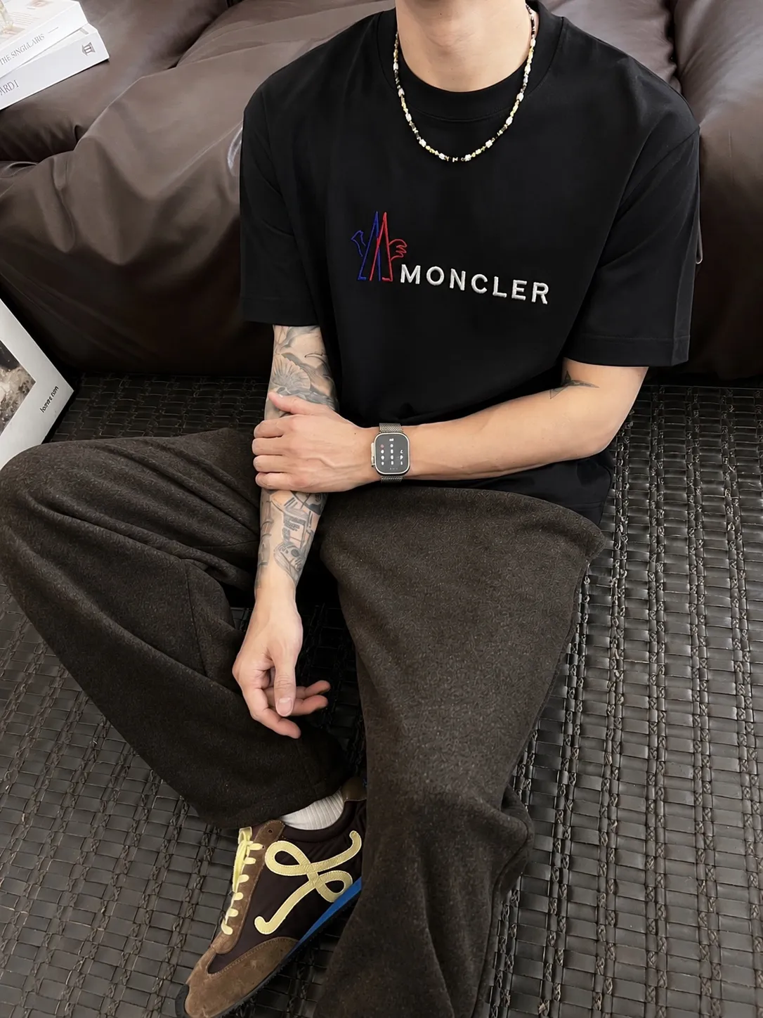 moncle～ logo 《 》7a tee ， Same Style ， : Black White Coffee Brown Size：S（90-130 ） M（125-150 ） L（135-165 ） XL（160-190 ） XXL（185-220 ）